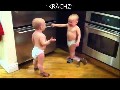/48b16d14b0-twin-baby-boys-german-translation