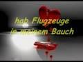 /621bf43408-flugzeugen-in-bauch
