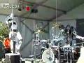 /8e145de780-robot-drummer