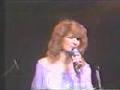 Dottie West "Listen To A Country Song"