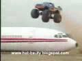 Big Foot Jump Over Boeing 727