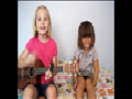 Adorable! Ukulele Mandi Sis Perform Hold Me