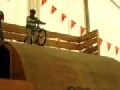 http://www.area50fun.com/de/lustige-videos/unfaelle/bester-fahrrad-stunt/