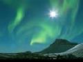/76a42fec93-aurora-borealis
