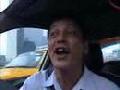 Verrückter Taxi Fahrer aus Bangkok