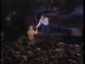 /1011587011-neil-diamond-live-with-friends-singing-song-sung-blue